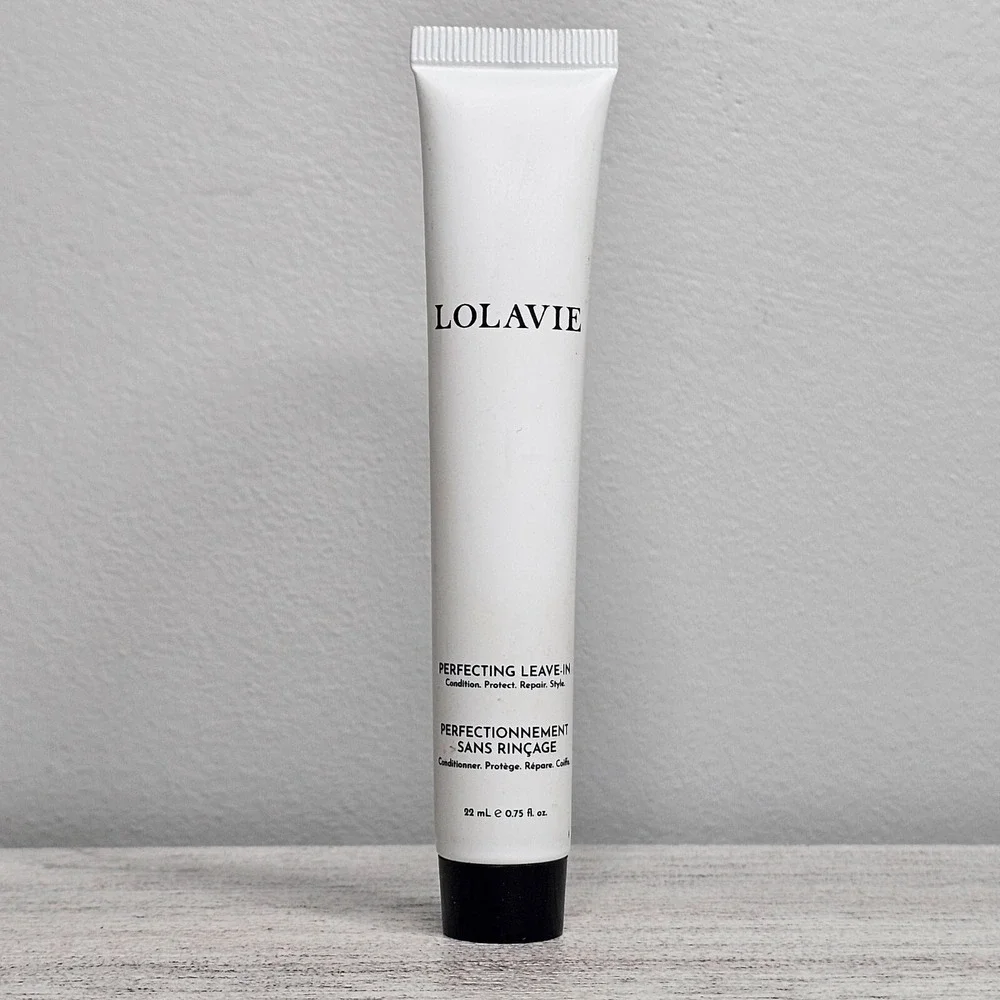 LOLAVIE Hair Perfecting Leave In Condition Repair Protect .75 fl oz‎ Travel Size